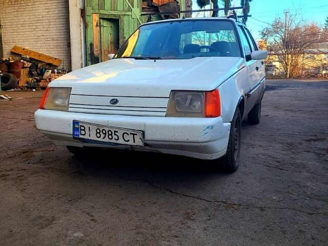 Белый ЗАЗ Славута, объемом двигателя 1.2 л и пробегом 0 тыс. км за 750 $, фото 1 на Automoto.ua