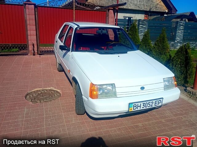 Белый ЗАЗ Славута, объемом двигателя 1.2 л и пробегом 60 тыс. км за 1750 $, фото 1 на Automoto.ua