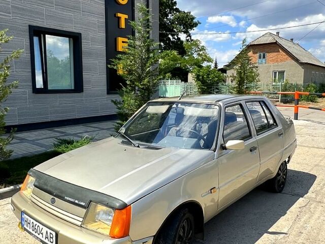 Бежевий ЗАЗ Славута, об'ємом двигуна 1.3 л та пробігом 21 тис. км за 850 $, фото 1 на Automoto.ua