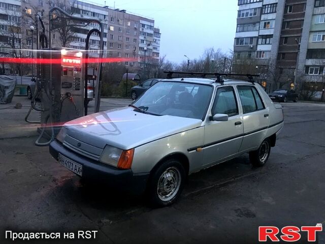 Бежевый ЗАЗ Славута, объемом двигателя 1.2 л и пробегом 115 тыс. км за 1200 $, фото 1 на Automoto.ua