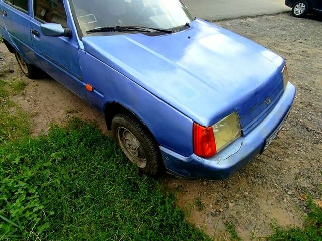 Фиолетовый ЗАЗ Славута, объемом двигателя 1.2 л и пробегом 250 тыс. км за 600 $, фото 1 на Automoto.ua
