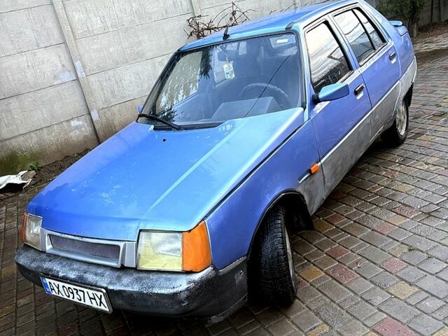 Фиолетовый ЗАЗ Славута, объемом двигателя 1.3 л и пробегом 167 тыс. км за 630 $, фото 1 на Automoto.ua