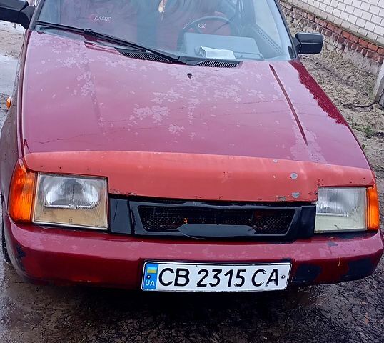 Красный ЗАЗ Славута, объемом двигателя 1.2 л и пробегом 0 тыс. км за 800 $, фото 1 на Automoto.ua