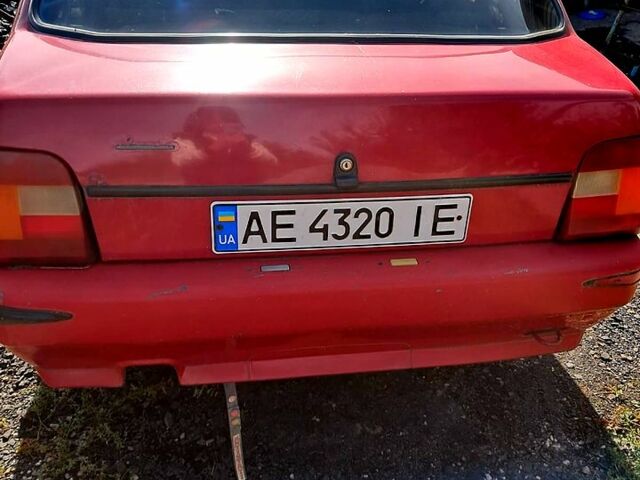 ЗАЗ Славута 2003 в Павлограде на Automoto.ua Красный ЗАЗ Славута, объемом двигателя 1.2 л и пробегом 120 тыс. км за 800 $, фото 1 на Automoto.ua