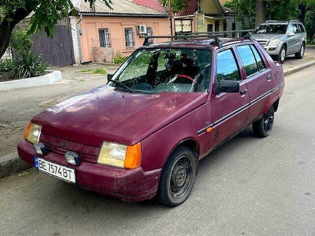 Красный ЗАЗ Славута, объемом двигателя 1.2 л и пробегом 0 тыс. км за 550 $, фото 1 на Automoto.ua