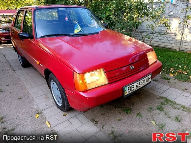 Красный ЗАЗ Славута, объемом двигателя 1.2 л и пробегом 0 тыс. км за 654 $, фото 1 на Automoto.ua