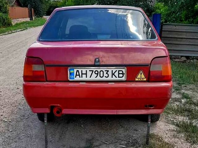 Красный ЗАЗ Славута, объемом двигателя 1.2 л и пробегом 0 тыс. км за 340 $, фото 1 на Automoto.ua