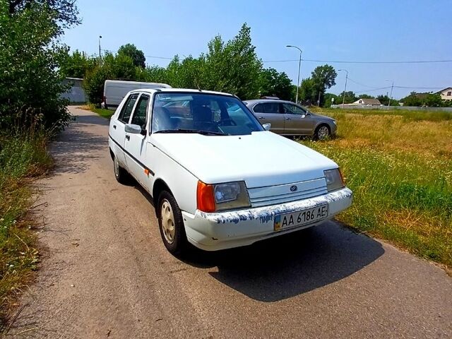 ЗАЗ Славута, объемом двигателя 1.2 л и пробегом 116 тыс. км за 700 $, фото 1 на Automoto.ua