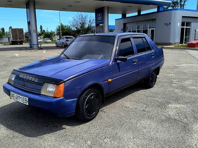 ЗАЗ Славута 2004 в Николаеве на Automoto.ua ЗАЗ Славута, объемом двигателя 1.2 л и пробегом 180 тыс. км за 850 $, фото 1 на Automoto.ua