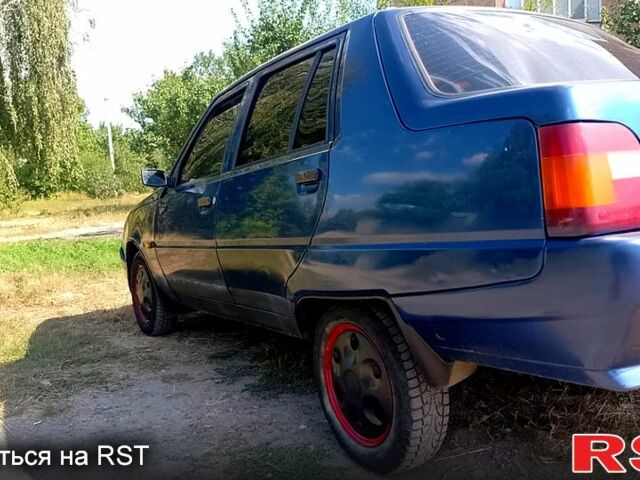 ЗАЗ Славута, объемом двигателя 1.2 л и пробегом 90 тыс. км за 700 $, фото 1 на Automoto.ua