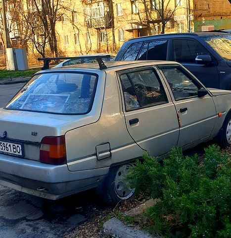 ЗАЗ Славута, объемом двигателя 1.2 л и пробегом 130 тыс. км за 500 $, фото 1 на Automoto.ua