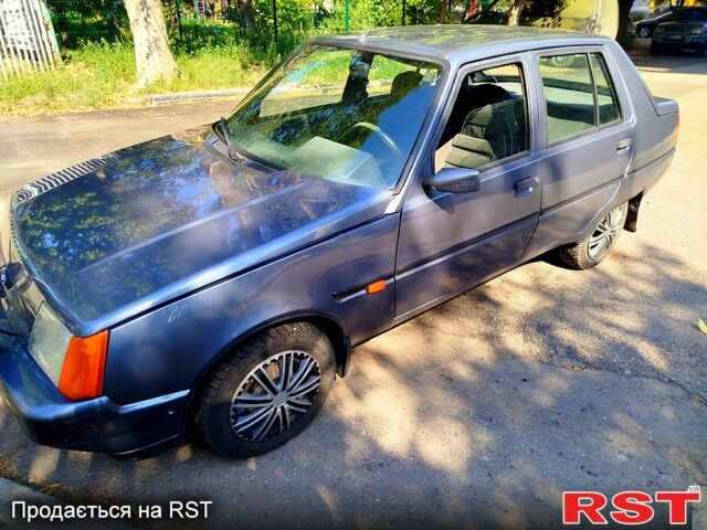 ЗАЗ Славута, объемом двигателя 1.3 л и пробегом 52 тыс. км за 2500 $, фото 1 на Automoto.ua