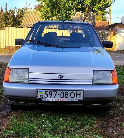Сірий ЗАЗ Славута, об'ємом двигуна 1.1 л та пробігом 60 тис. км за 1200 $, фото 1 на Automoto.ua