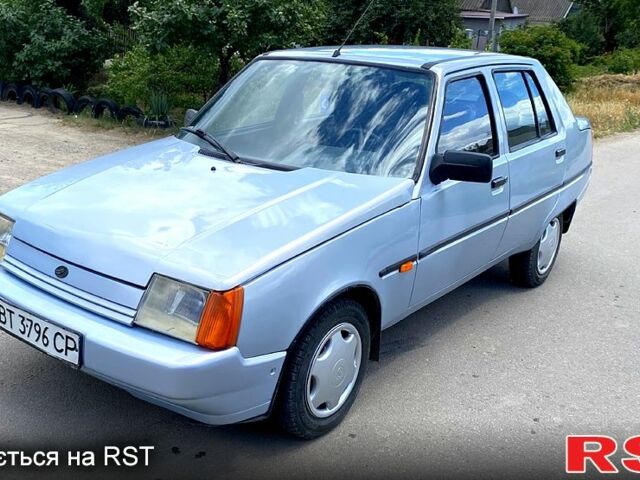 Серый ЗАЗ Славута, объемом двигателя 1.2 л и пробегом 205 тыс. км за 650 $, фото 1 на Automoto.ua