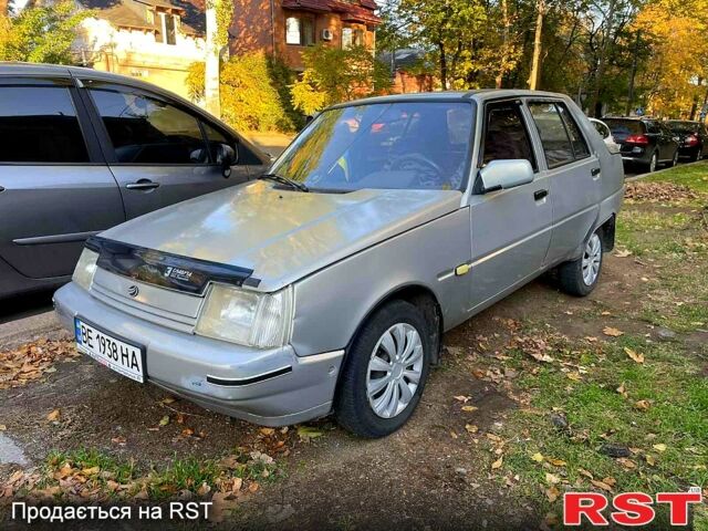 Серый ЗАЗ Славута, объемом двигателя 1.2 л и пробегом 150 тыс. км за 950 $, фото 1 на Automoto.ua