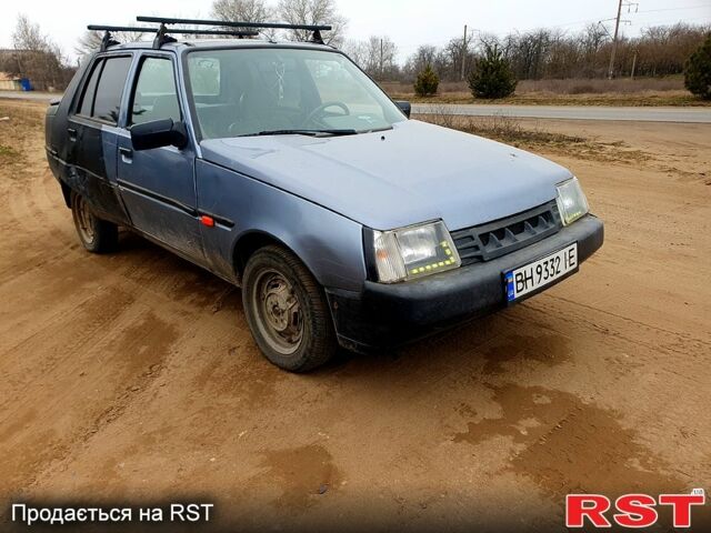 Серый ЗАЗ Славута, объемом двигателя 1.3 л и пробегом 0 тыс. км за 800 $, фото 1 на Automoto.ua