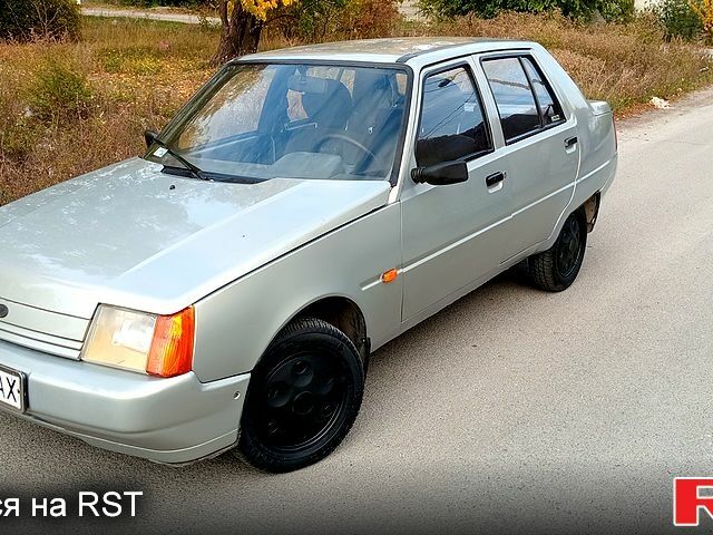 ЗАЗ Славута 2007 в Днепре (Днепропетровске) на Automoto.ua Серый ЗАЗ Славута, объемом двигателя 1.3 л и пробегом 84 тыс. км за 1350 $, фото 1 на Automoto.ua