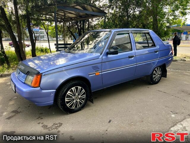 Синій ЗАЗ Славута, об'ємом двигуна 1.2 л та пробігом 316 тис. км за 1450 $, фото 1 на Automoto.ua