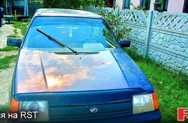 Синий ЗАЗ Славута, объемом двигателя 1.2 л и пробегом 213 тыс. км за 750 $, фото 1 на Automoto.ua