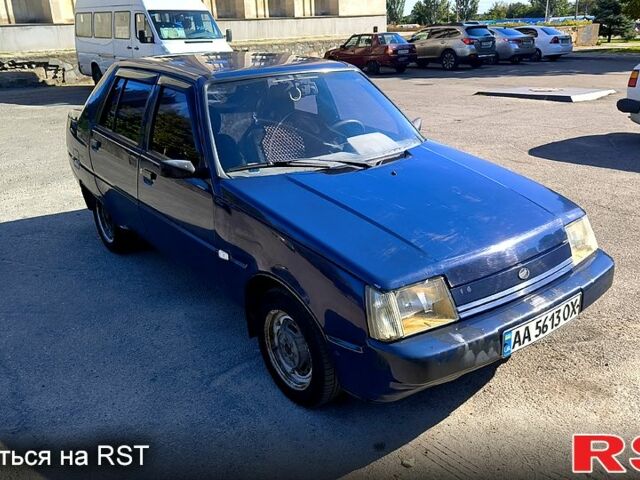 Синий ЗАЗ Славута, объемом двигателя 1.2 л и пробегом 180 тыс. км за 1200 $, фото 1 на Automoto.ua