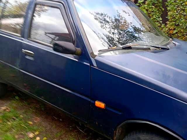 Синій ЗАЗ Славута, об'ємом двигуна 1.2 л та пробігом 85 тис. км за 799 $, фото 1 на Automoto.ua