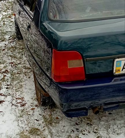 Синій ЗАЗ Славута, об'ємом двигуна 12 л та пробігом 70 тис. км за 1070 $, фото 1 на Automoto.ua