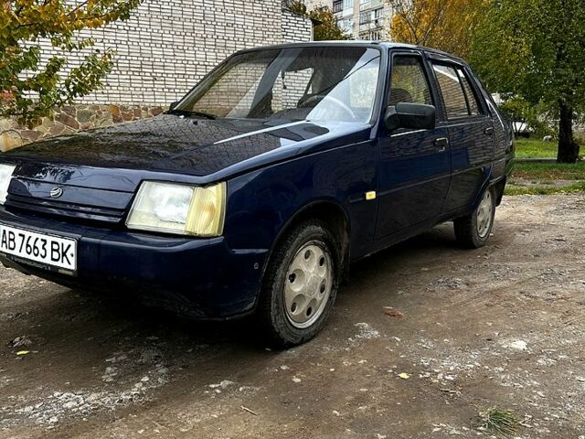 ЗАЗ Славута 2007 в Виннице на Automoto.ua Синий ЗАЗ Славута, объемом двигателя 1.3 л и пробегом 270 тыс. км за 1250 $, фото 1 на Automoto.ua