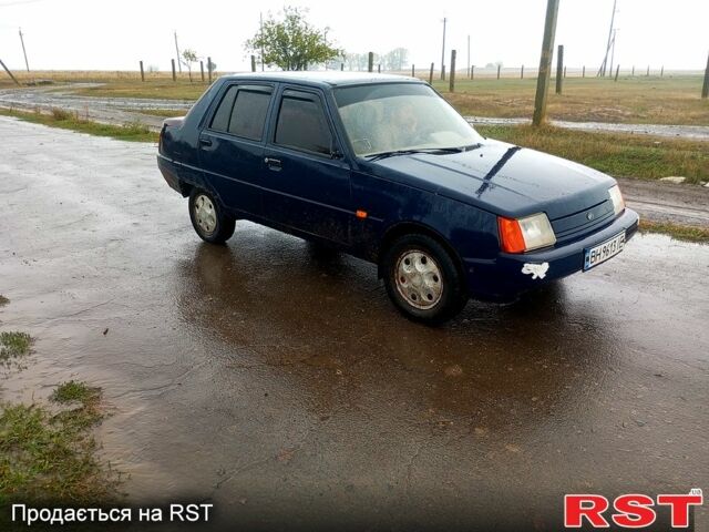 Синий ЗАЗ Славута, объемом двигателя 1.2 л и пробегом 626 тыс. км за 750 $, фото 1 на Automoto.ua