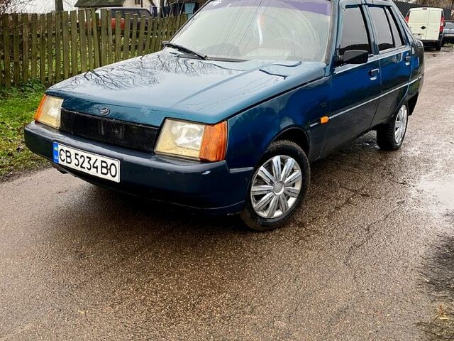 Зелений ЗАЗ Славута, об'ємом двигуна 1.2 л та пробігом 225 тис. км за 650 $, фото 1 на Automoto.ua