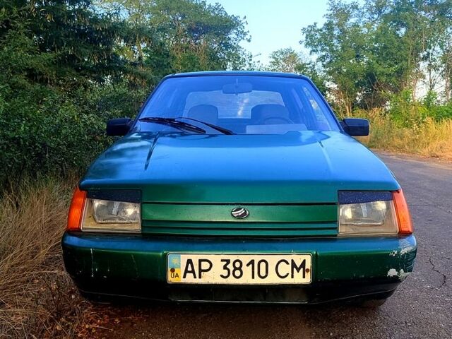 Зеленый ЗАЗ Славута, объемом двигателя 1.2 л и пробегом 150 тыс. км за 550 $, фото 1 на Automoto.ua