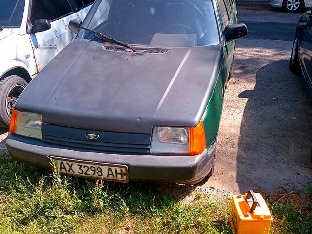 Зеленый ЗАЗ Славута, объемом двигателя 1.2 л и пробегом 60 тыс. км за 300 $, фото 1 на Automoto.ua