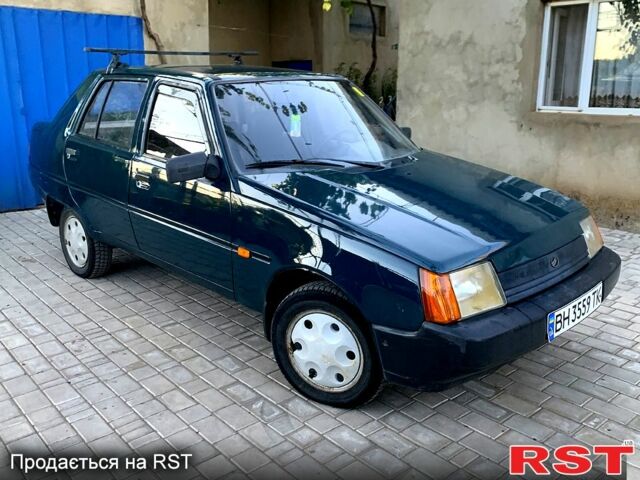 Зеленый ЗАЗ Славута, объемом двигателя 1.2 л и пробегом 70 тыс. км за 1000 $, фото 1 на Automoto.ua