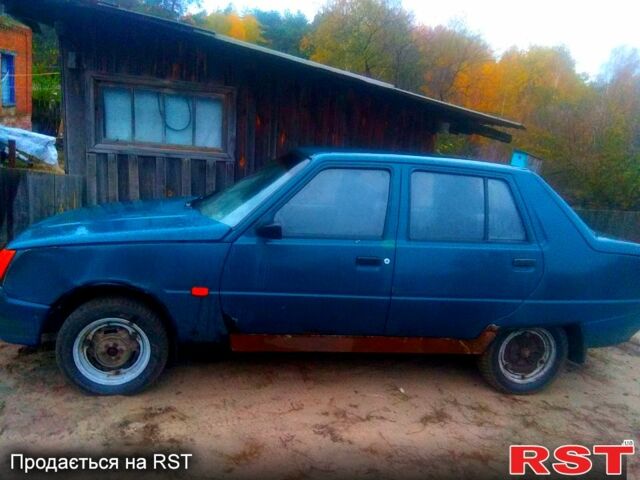 Зеленый ЗАЗ Славута, объемом двигателя 1.2 л и пробегом 0 тыс. км за 800 $, фото 1 на Automoto.ua