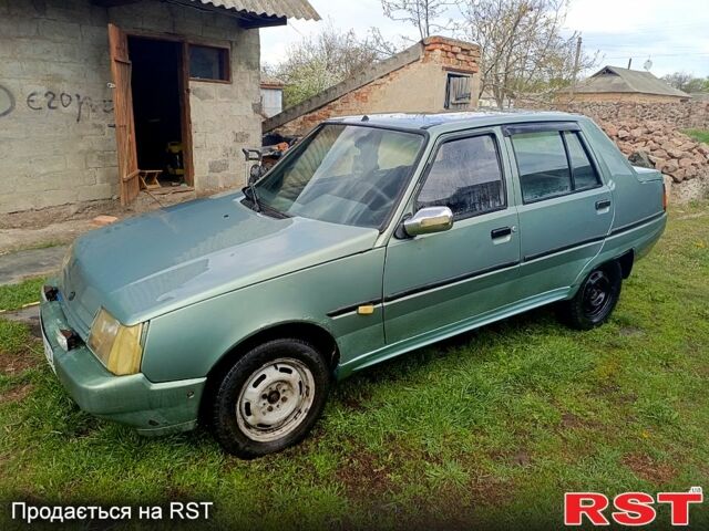 Зелений ЗАЗ Славута, об'ємом двигуна 1.2 л та пробігом 45 тис. км за 500 $, фото 1 на Automoto.ua