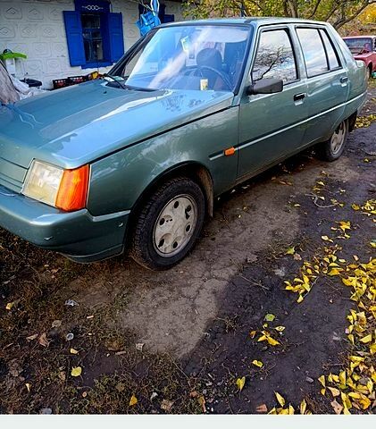 Зелений ЗАЗ Славута, об'ємом двигуна 1.2 л та пробігом 76 тис. км за 1200 $, фото 1 на Automoto.ua