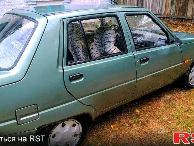 Зелений ЗАЗ Славута, об'ємом двигуна 1.2 л та пробігом 98 тис. км за 1200 $, фото 1 на Automoto.ua