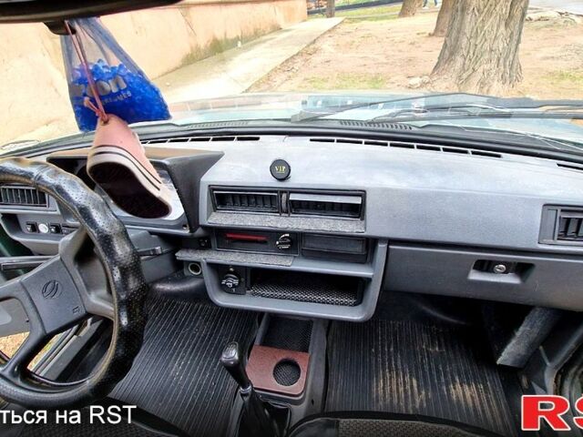 ЗАЗ Славута 2007 в Николаеве на Automoto.ua Зеленый ЗАЗ Славута, объемом двигателя 1.3 л и пробегом 180 тыс. км за 1200 $, фото 1 на Automoto.ua