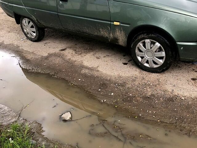 Зеленый ЗАЗ Славута, объемом двигателя 1.2 л и пробегом 210 тыс. км за 1300 $, фото 1 на Automoto.ua