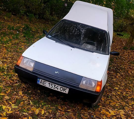 ЗАЗ Таврія-Пікап 2004 у Кам'янське (Дніпродзержинськ) на Automoto.ua Білий ЗАЗ Таврія-Пікап, об'ємом двигуна 1.2 л та пробігом 0 тис. км за 760 $, фото 1 на Automoto.ua