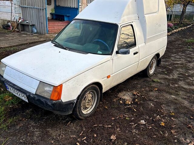 Белый ЗАЗ Таврия-Пикап, объемом двигателя 1.2 л и пробегом 60 тыс. км за 750 $, фото 1 на Automoto.ua