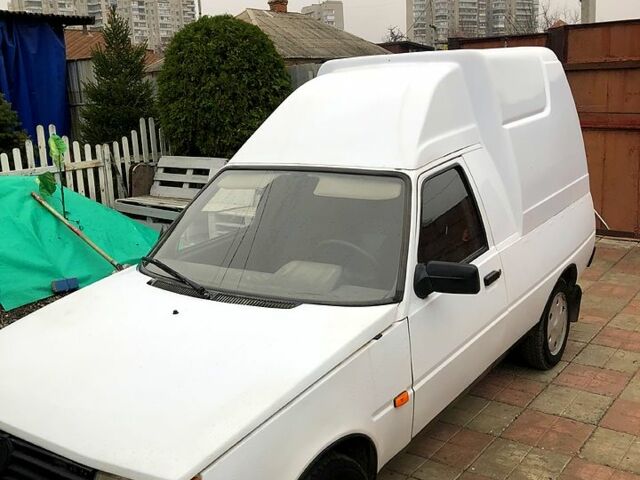 Белый ЗАЗ Таврия-Пикап, объемом двигателя 1.2 л и пробегом 137 тыс. км за 1350 $, фото 1 на Automoto.ua