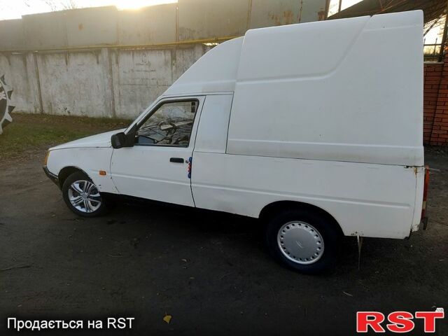 Белый ЗАЗ Таврия-Пикап, объемом двигателя 1.2 л и пробегом 247 тыс. км за 950 $, фото 1 на Automoto.ua