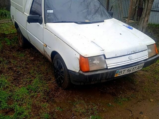 ЗАЗ Таврия-Пикап, объемом двигателя 1.2 л и пробегом 0 тыс. км за 700 $, фото 1 на Automoto.ua