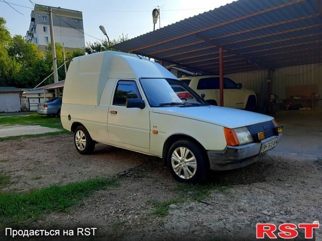ЗАЗ Таврия-Пикап, объемом двигателя 1.2 л и пробегом 215 тыс. км за 1100 $, фото 1 на Automoto.ua