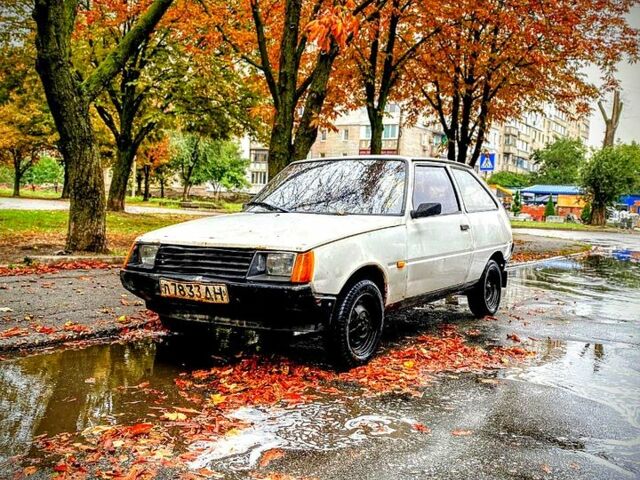 Белый ЗАЗ Таврия, объемом двигателя 1.2 л и пробегом 0 тыс. км за 320 $, фото 1 на Automoto.ua