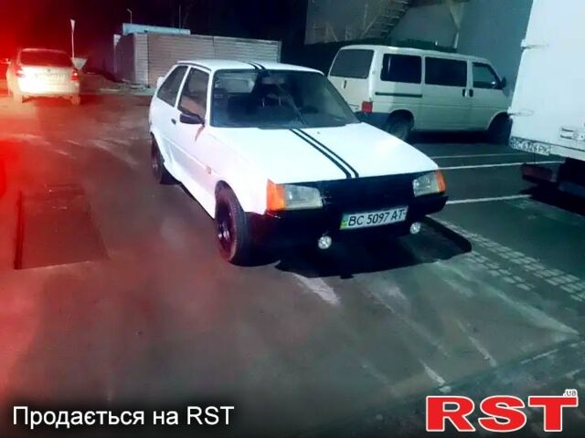 Белый ЗАЗ Таврия, объемом двигателя 1.1 л и пробегом 230 тыс. км за 550 $, фото 1 на Automoto.ua