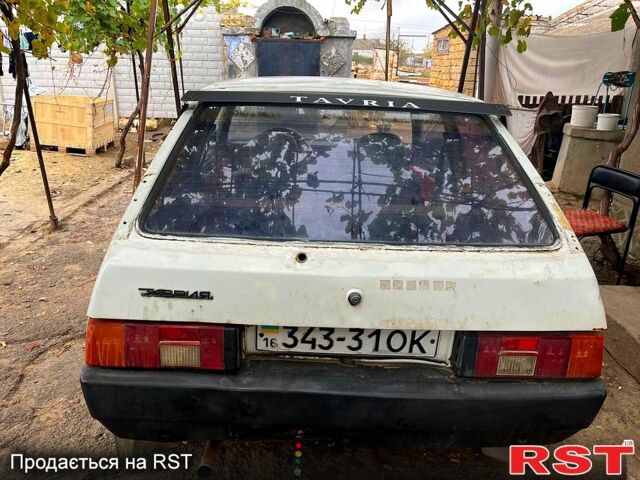 Белый ЗАЗ Таврия, объемом двигателя 1.1 л и пробегом 83 тыс. км за 750 $, фото 1 на Automoto.ua