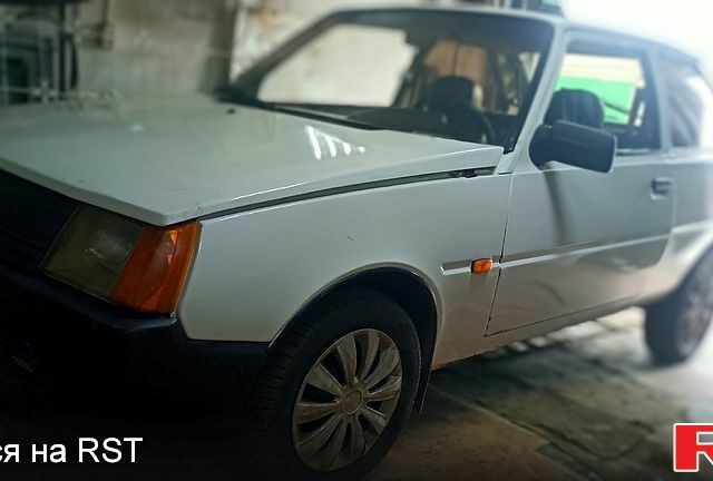 Белый ЗАЗ Таврия, объемом двигателя 1.1 л и пробегом 160 тыс. км за 730 $, фото 1 на Automoto.ua