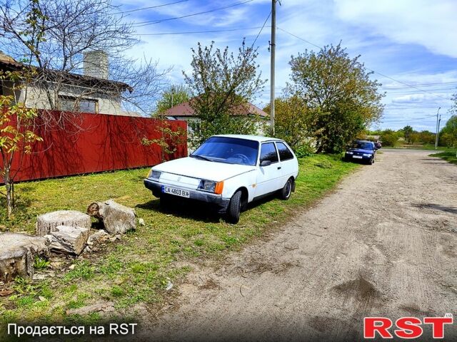 Білий ЗАЗ Таврія, об'ємом двигуна 1.1 л та пробігом 1 тис. км за 650 $, фото 1 на Automoto.ua