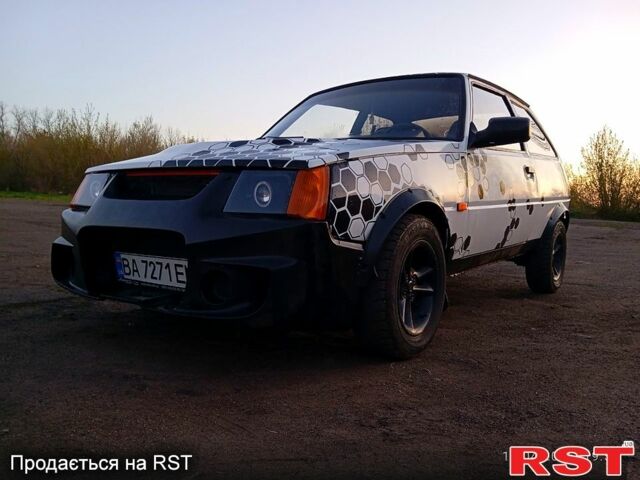 Белый ЗАЗ Таврия, объемом двигателя 1.1 л и пробегом 100 тыс. км за 1000 $, фото 1 на Automoto.ua